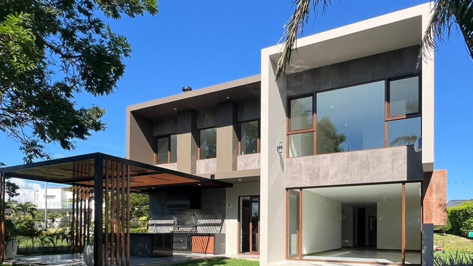 Casa Colinas La Canada